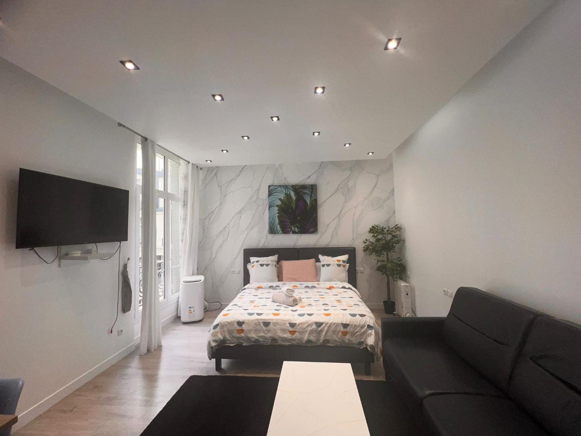 Cosy Studio Champs-Elysees - Hala Paris Bagian luar foto